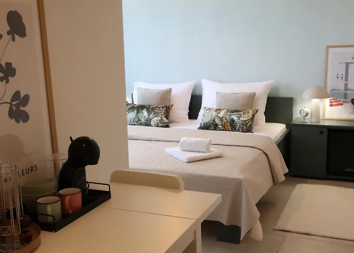 With Freeparking Guest house Zadar