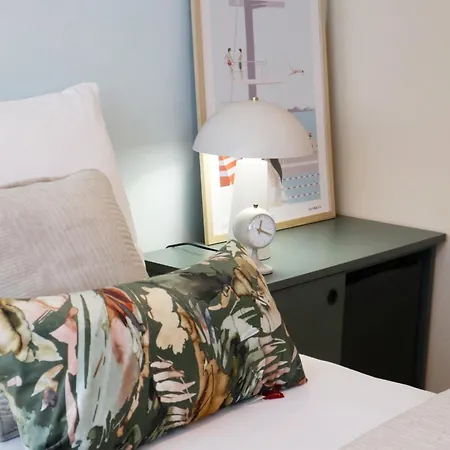 With Freeparking זאדאר