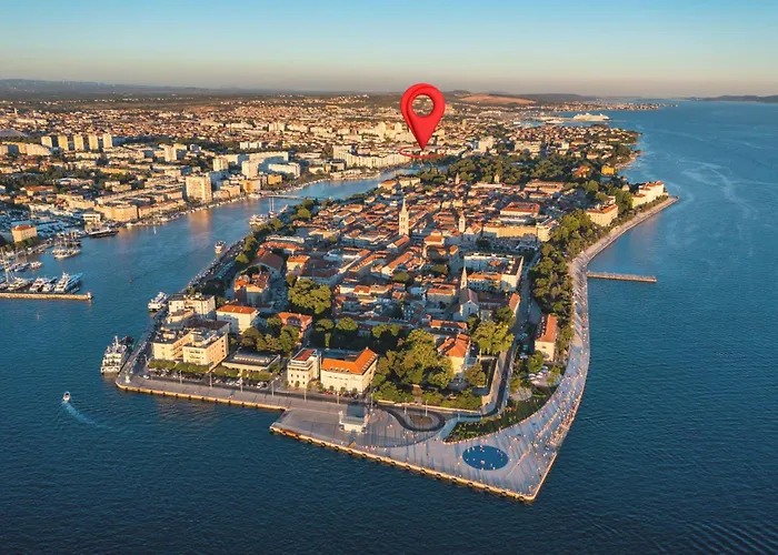 With Freeparking ゲストハウス 3*